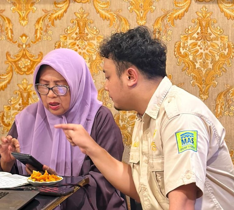 MAS Group Depok adakan pelatihan intensif aplikasi Nusuk bagi tour leader guna tingkatkan pelayanan jemaah umrah di Tanah Suci.